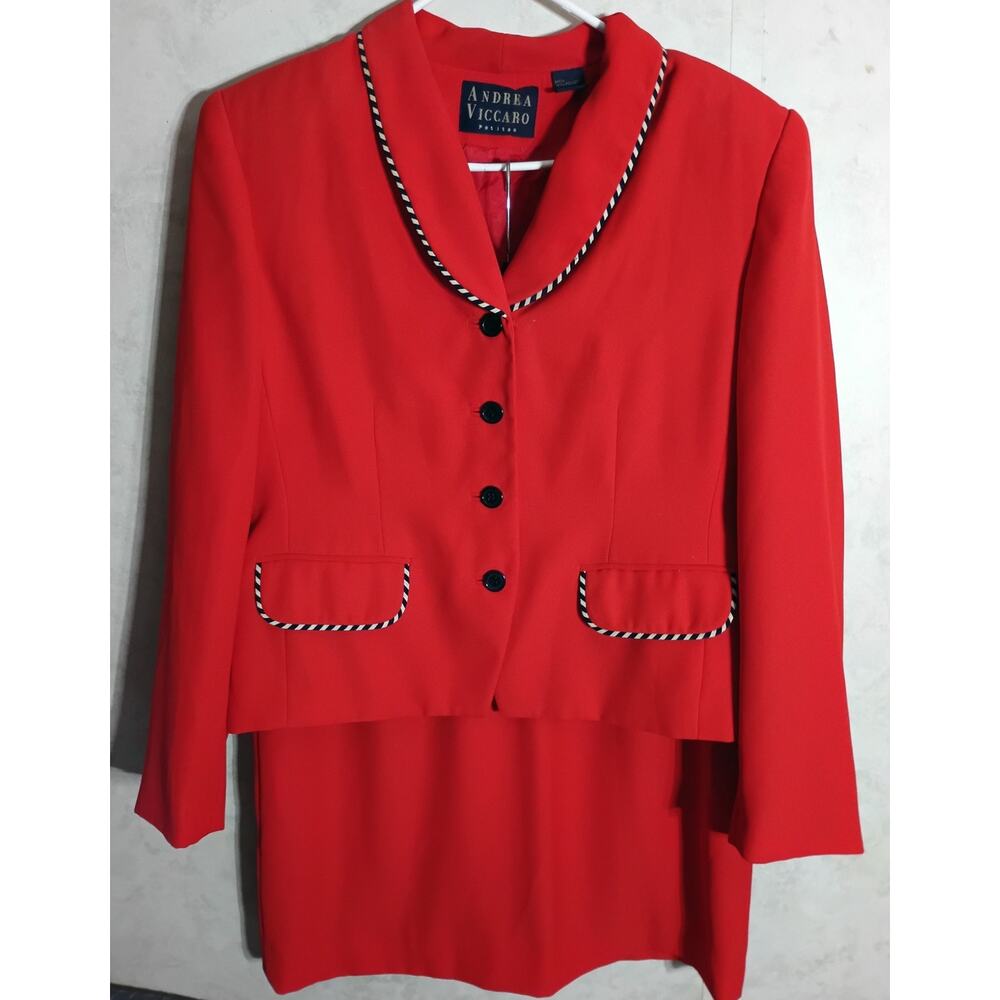 Vintage Red Skirt SuitSet Power Dressing Careerwear Officecore Andrea Viccaro MP